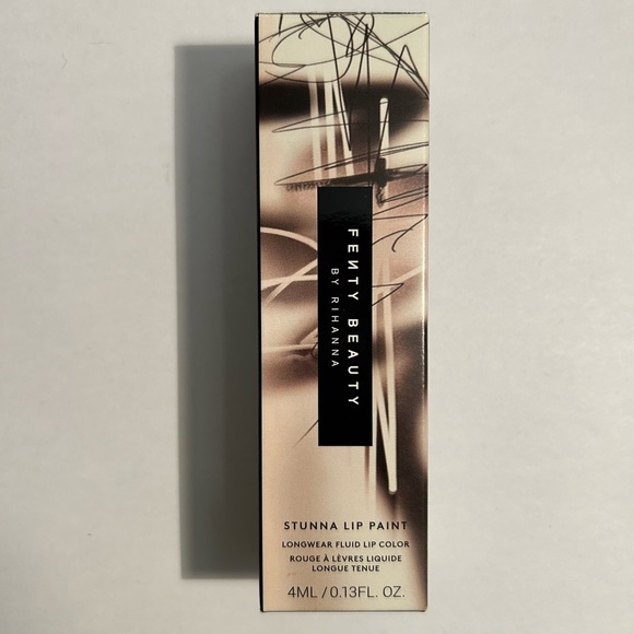 Fenty Beauty Other - Fenty Beauty- Stunna Lip Paint in “Unbutton”